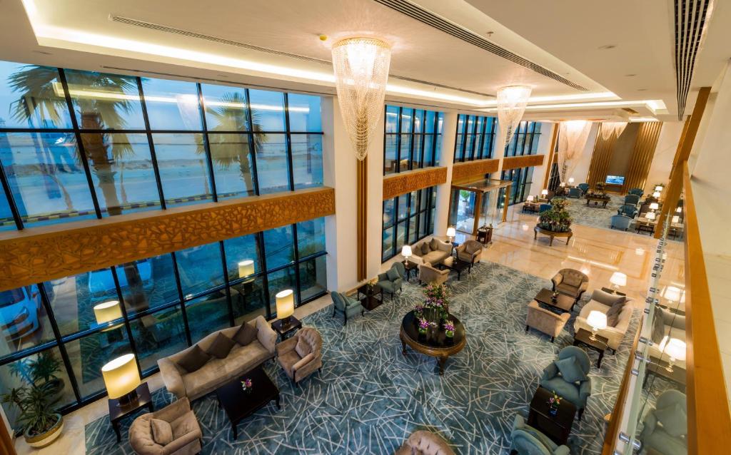 Boudl Al Munsiyah Thumama - Lobby Top View