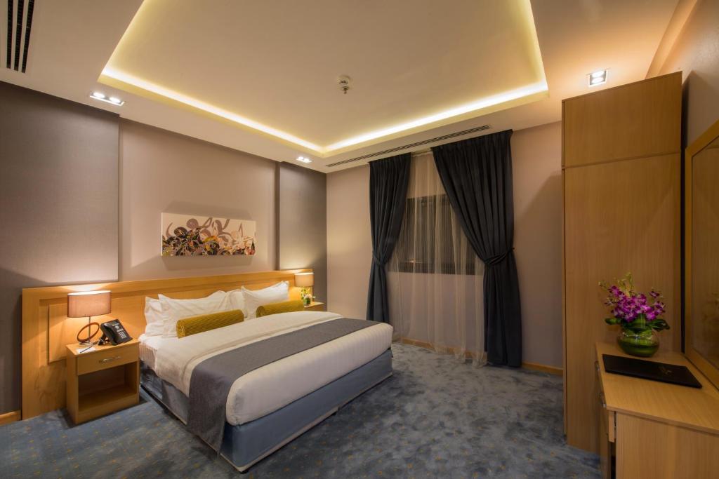 Boudl Al Munsiyah Thumama - Bedroom