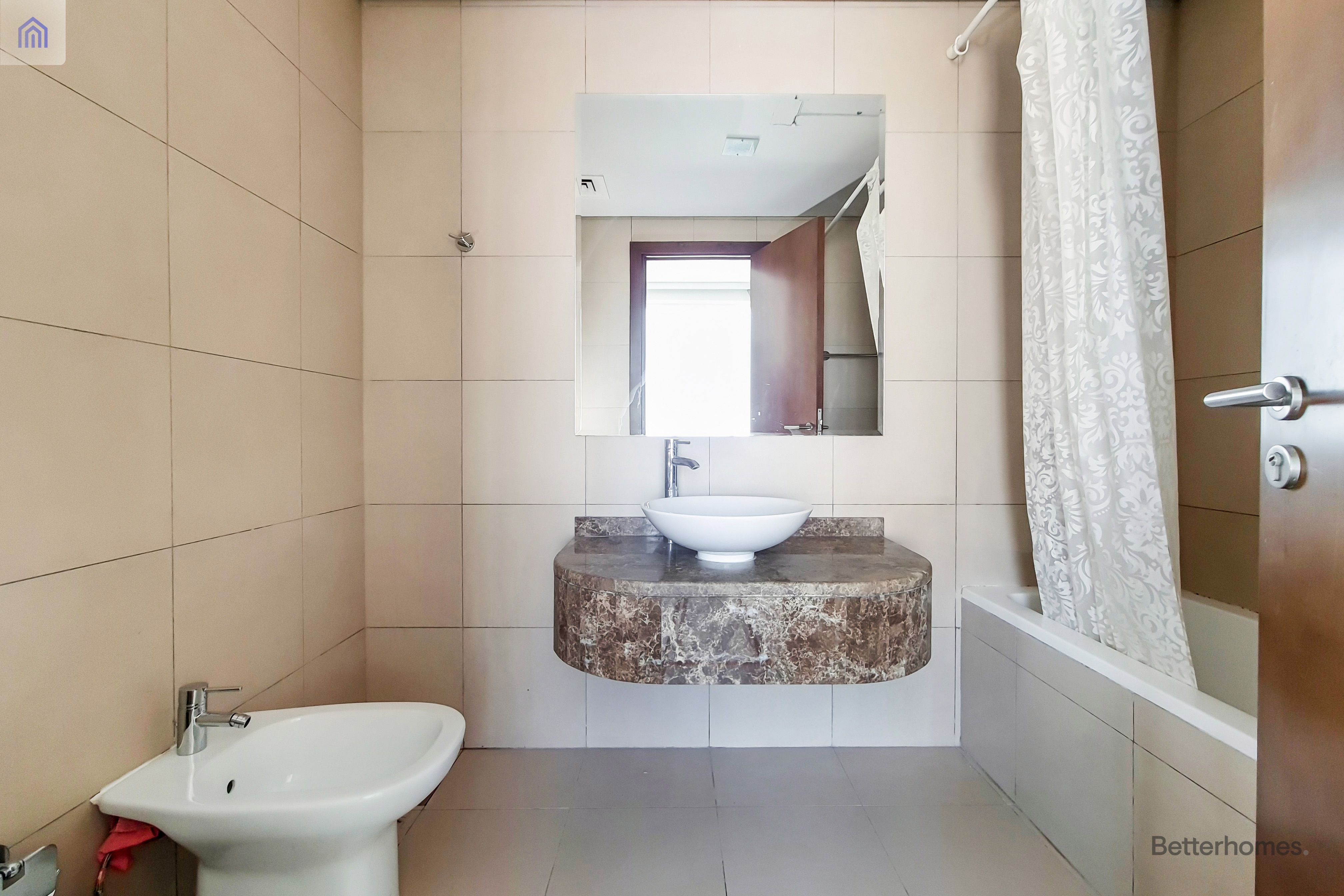 Hiliana Towers Dubai -Bathroom