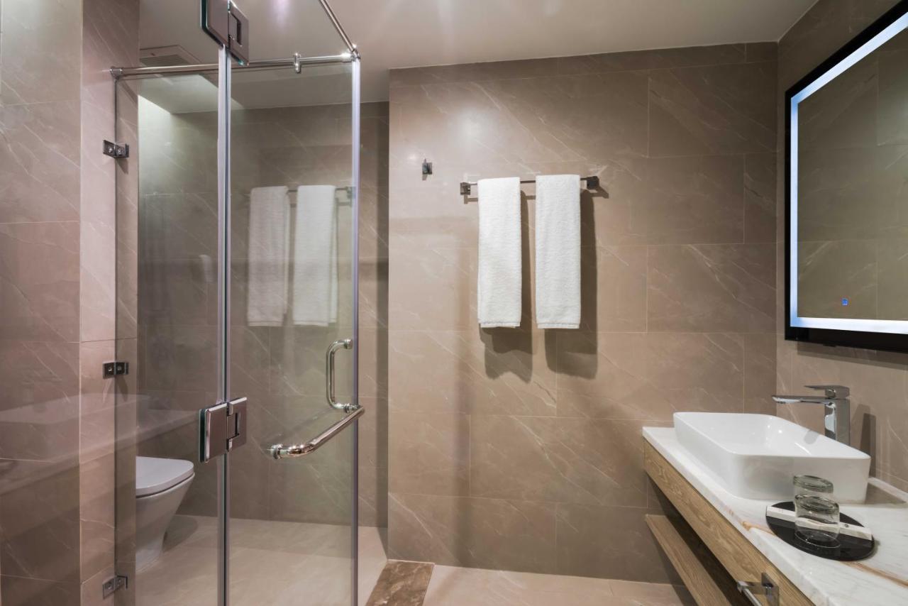 Aber Hotel Al Takhassussi - Bathroom